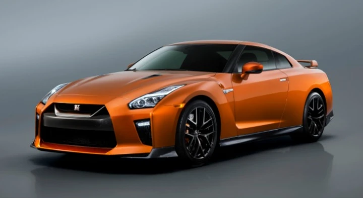Nuova Nissan GT-R al Salone di New York 2016