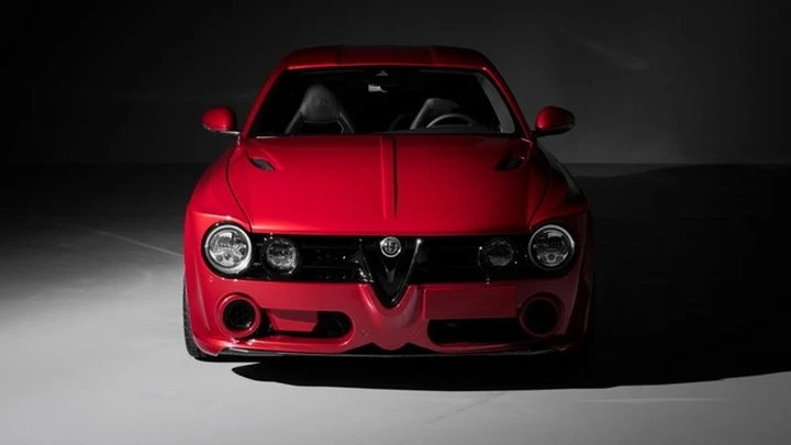 Alfa Romeo Giulia: il retromod di ErreErre Fuoriserie