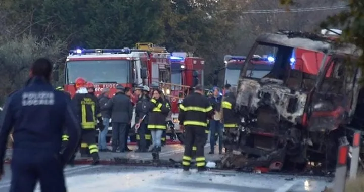 Rieti: esplode autocisterna, due morti ed almeno quindici feriti