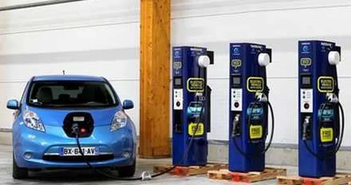 Nissan: 400 nuove colonnine di ricarica in Europa