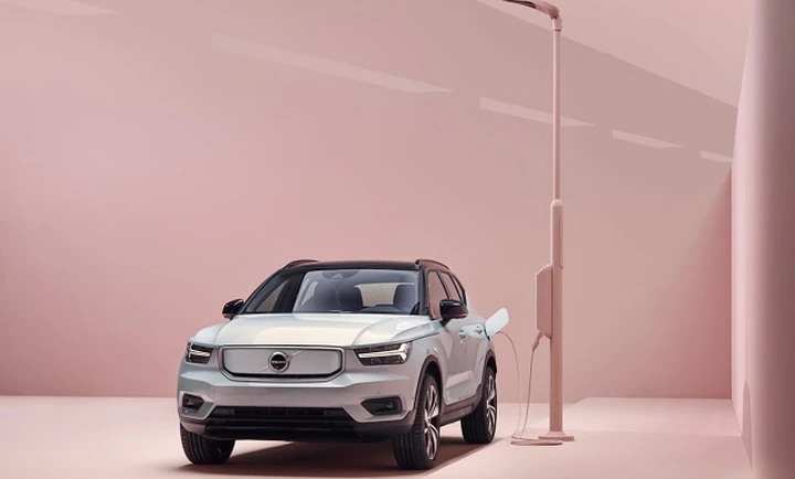 Volvo XC40 Recharge: caratteristiche ed autonomia del primo SUV elettrico