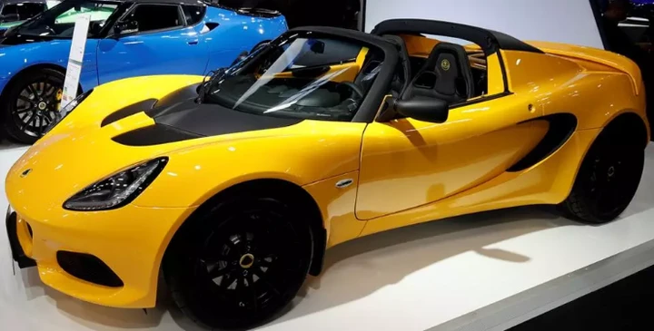 Lotus: la gamma high performance al Salone di Parigi 2018