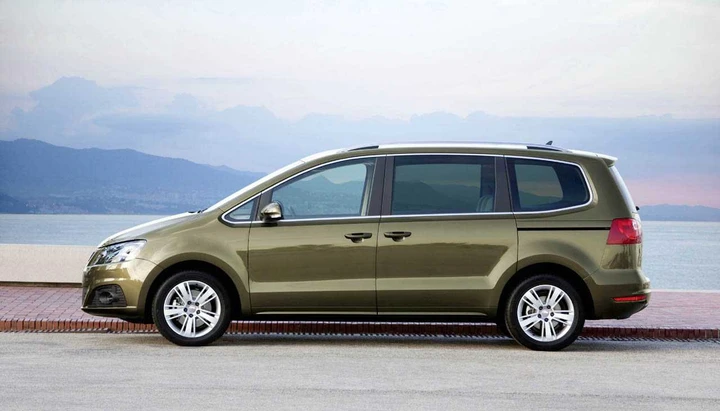 Seat Alhambra Model Year 2010