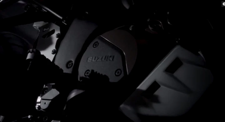 Suzuki: il teaser della novità per EICMA 2019