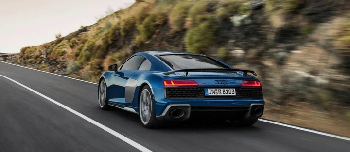 Audi R8