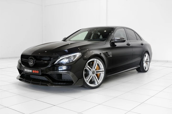 Mercedes C63 S AMG by Brabus: immagini ufficiali
