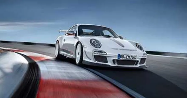 Porsche 911 GT3 RS 4.0: nata per la pista