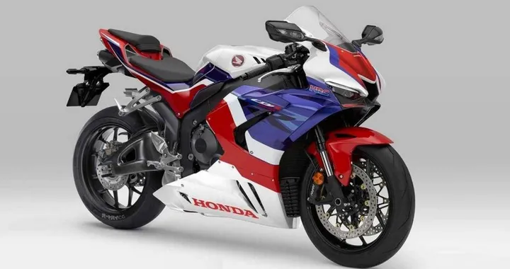 Honda CBR 600RR-R 2021: svelati i primi dettagli