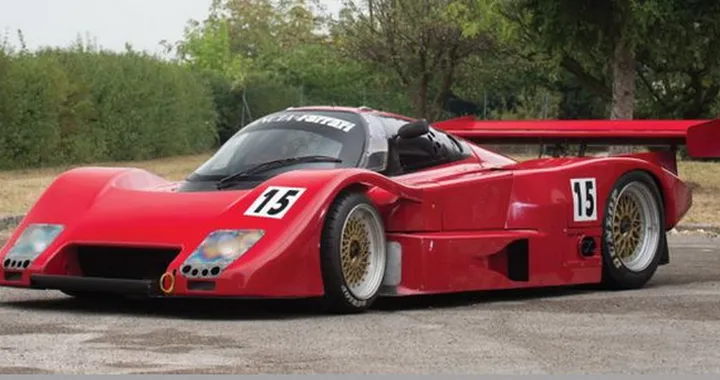 Una Lancia-Ferrari LC2 del Gruppo C all'asta a Milano