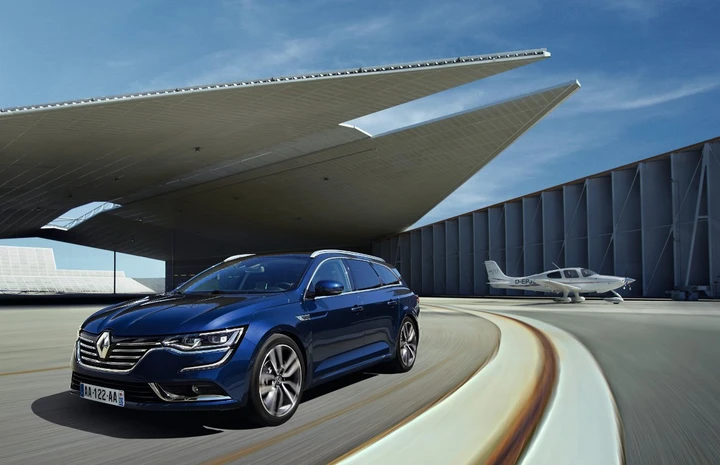 Renault Talisman Estate: immagini ufficiali