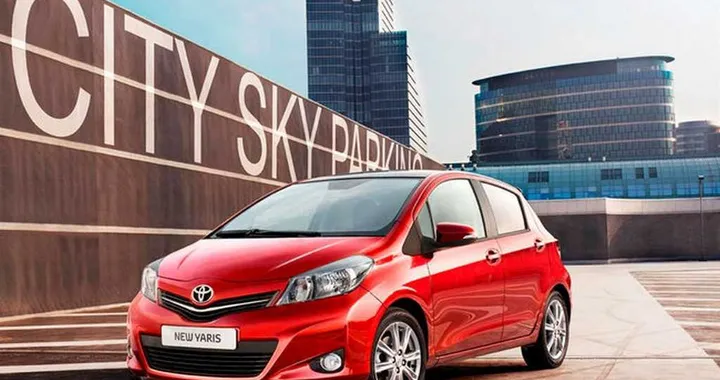 Toyota Yaris 2012: nuovi scatti inediti