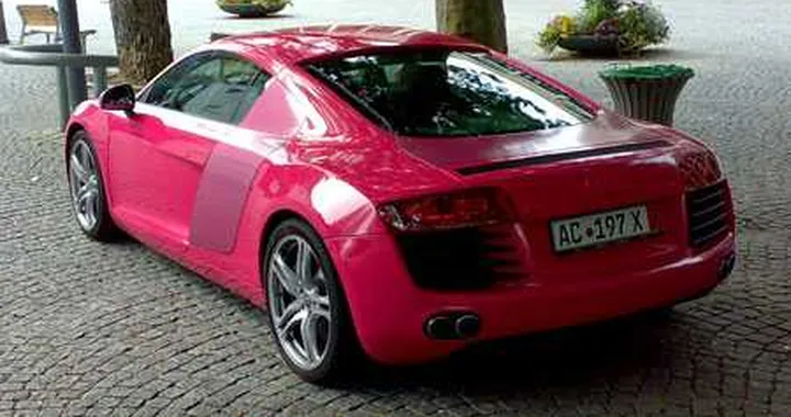 Audi R8, ecco la macho macho car