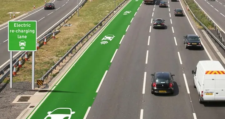 Auto elettriche, allo studio delle corsie autostradali per la ricarica
