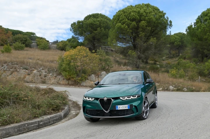 Alfa Romeo Tonale: la prova su strada