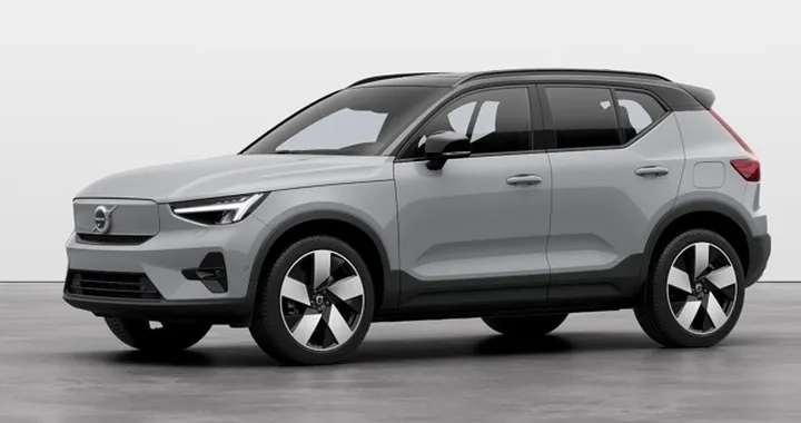 Volvo XC40 2023: in uscita il restyling del SUV compatto