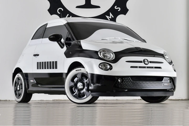Fiat 500e Stormtrooper