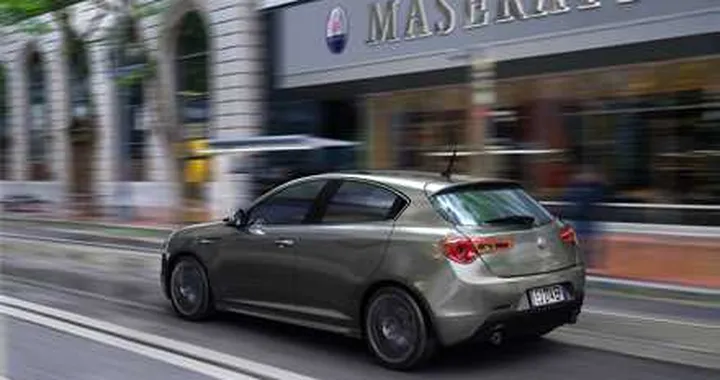 Alfa Romeo Giulietta è courtesy car Maserati