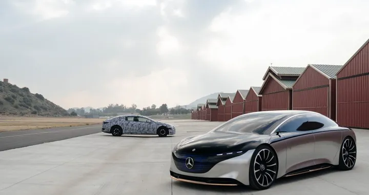 Mercedes-Benz EQS: le immagini prima del debutto