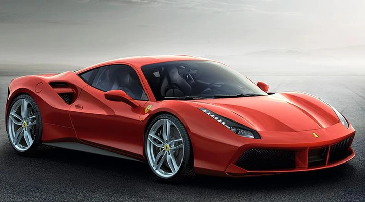 Ferrari 488 GTB: 670 CV e oltre 330 km/h