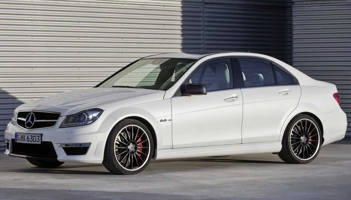 Mercedes Classe C63 AMG 2012