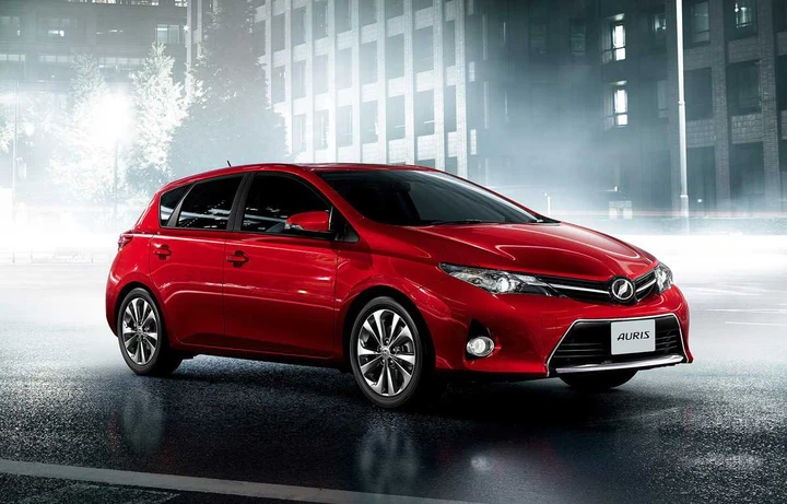 Nuova Toyota Auris 2013