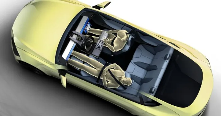 Rinspeed XchangE: concept elettrica senza conducente