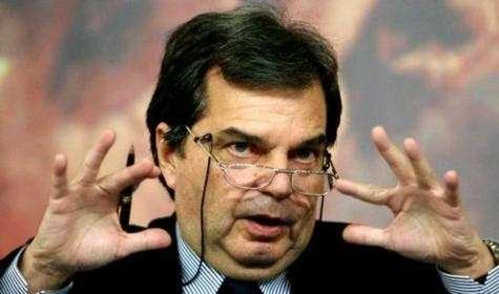 Autoblu: Brunetta vuole dimezzare i costi