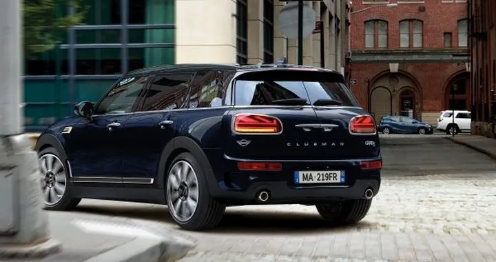 Nuova Mini Clubman, debutta la ricca versione Mayfair Edition