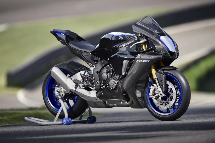 Yamaha YZF-R1M 2020: al via gli ordini