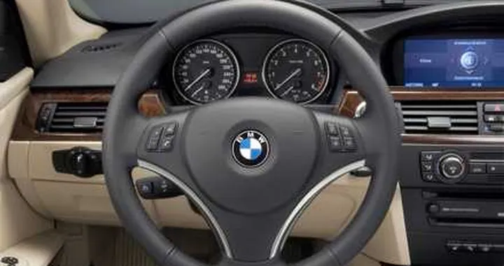 Bmw sviluppa un sistema di assistenza alla svolta