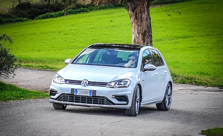 Volkswagen Golf R: la prova su strada