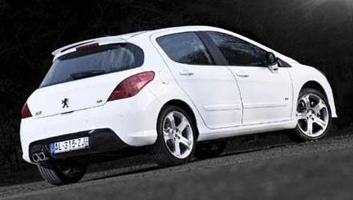 Peugeot 308 GTi: 200 CV a 23.900 euro!