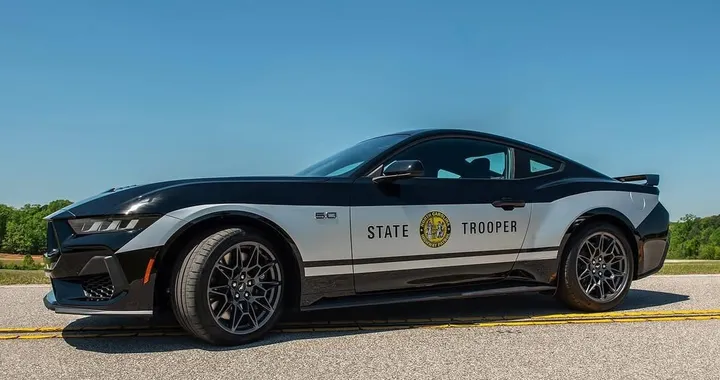 La Mustang GT torna in divisa: ecco le nuove pattuglie della Highway Patrol
