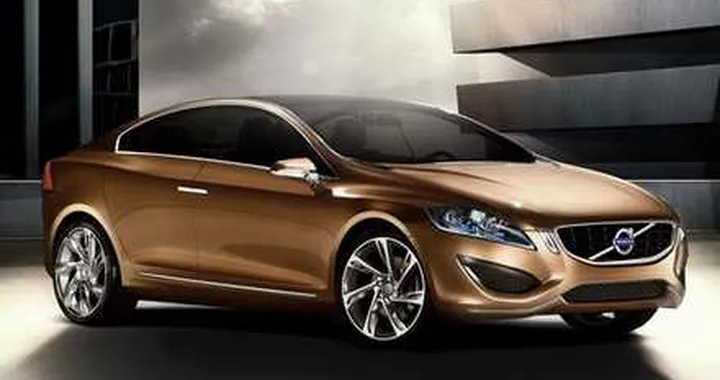 Volvo C90: in arrivo una nuova cabrio-coupé