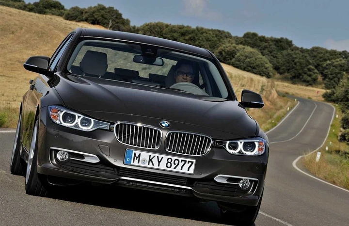 Nuova Bmw Serie 3 2012, il video