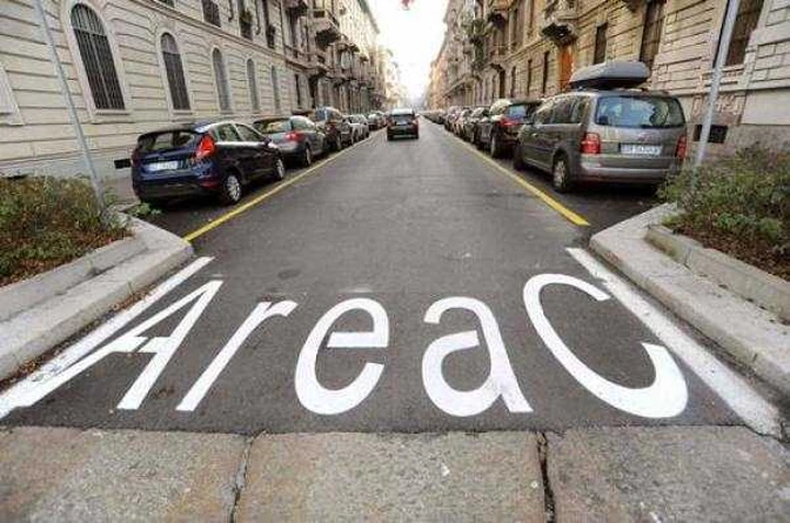 Area C Milano: in calo gli ingressi in centro