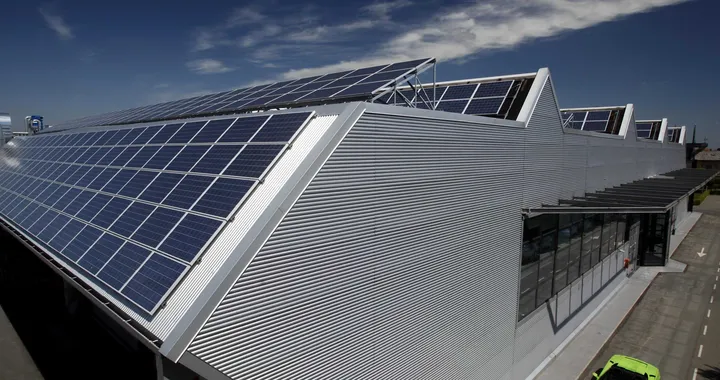 Col fotovoltaico Lamborghini diventa più verde
