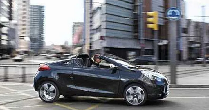 Mégane CC e Wind protagoniste Renault