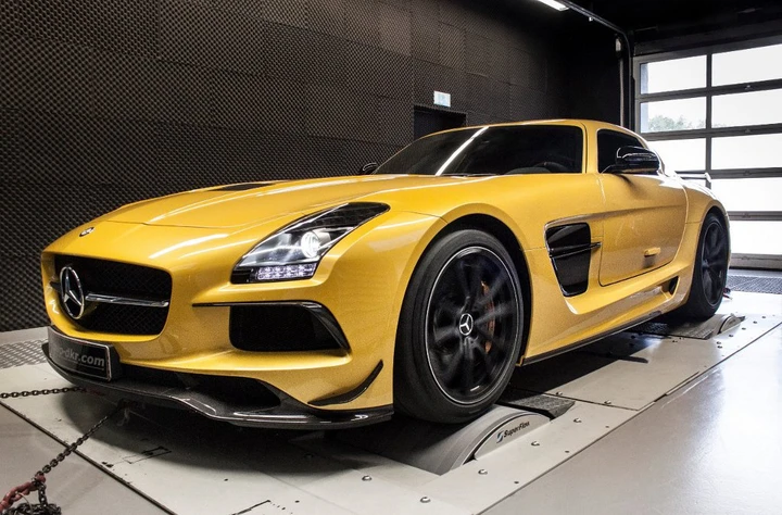 Mercedes SLS AMG Black Series by McChip: tuning da 654 CV