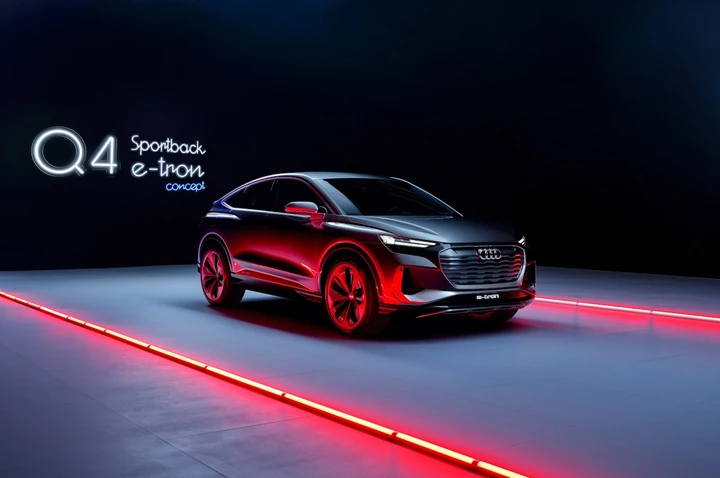 Audi Q4 Sportback e-tron Concept 2020: immagini ufficiali