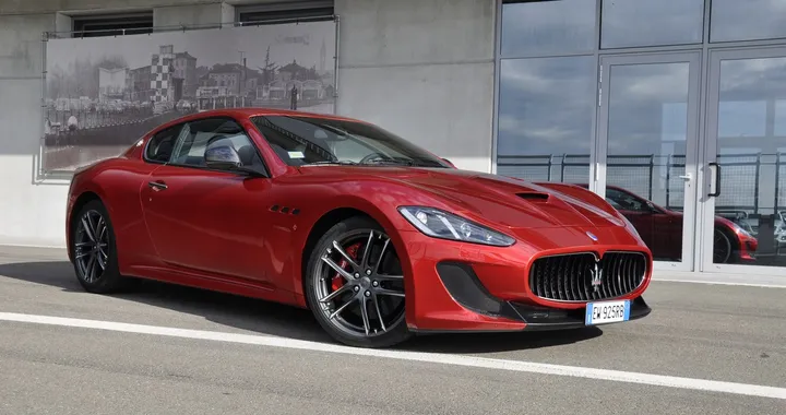 Maserati GranTurismo MC Stradale Centennial Special Edition, prova su strada