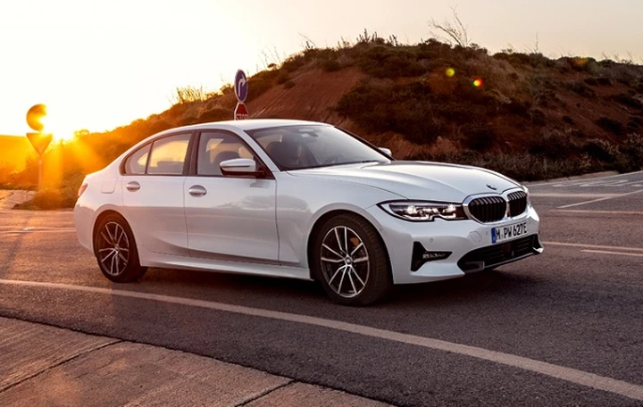 Bmw 330e 2019: svelata la novità ibrida plug-in di Serie 3
