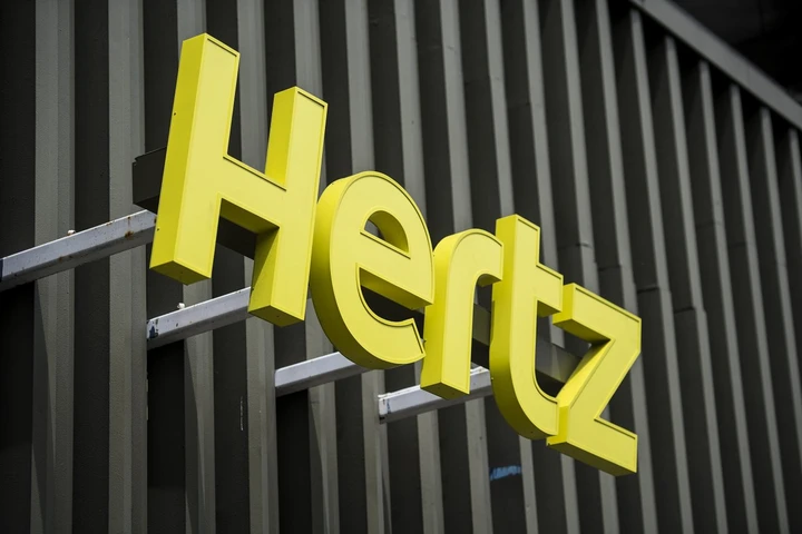 Hertz sigla nuova partnership con Lyft e Uber