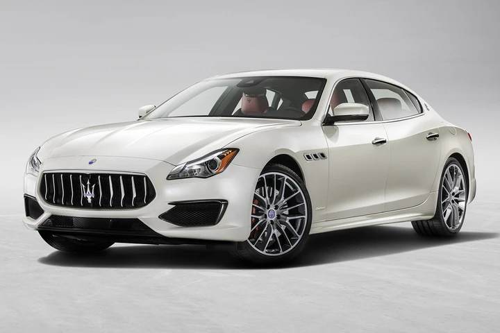 Maserati Quattroporte restyling 2016, immagini ufficiali