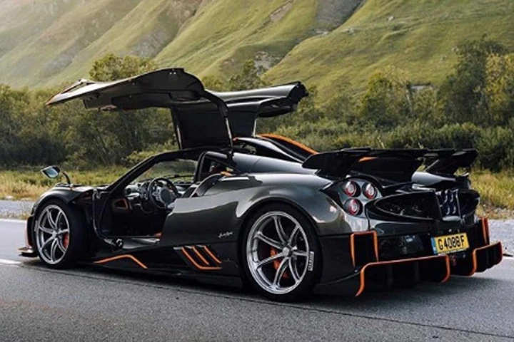 Pagani: arriva la Huayra Imola