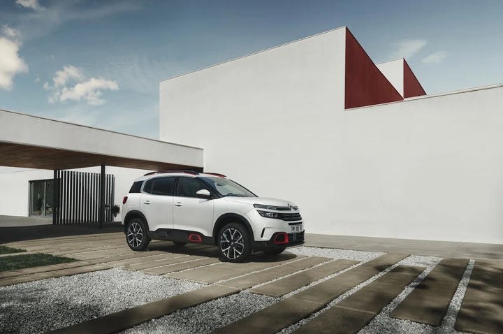 Nuova Citroen C5 Aircross: SUV top di gamma