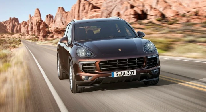 Porsche Cayenne S E-Hybrid al Salone di Parigi 2014