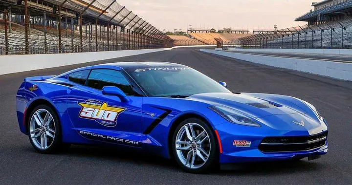 Chevrolet Corvette C7 Stingray: pace car a Indianapolis