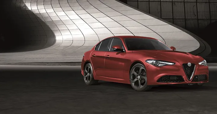 Alfa Romeo Giulia e Stelvio, arriva il nuovo allestimento Sport-Tech