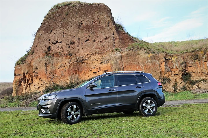Jeep Cherokee 2.2 Multijet Limited: la prova su strada